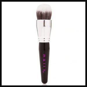 Mally Beauty Foundation 6" Makeup Brush NIB